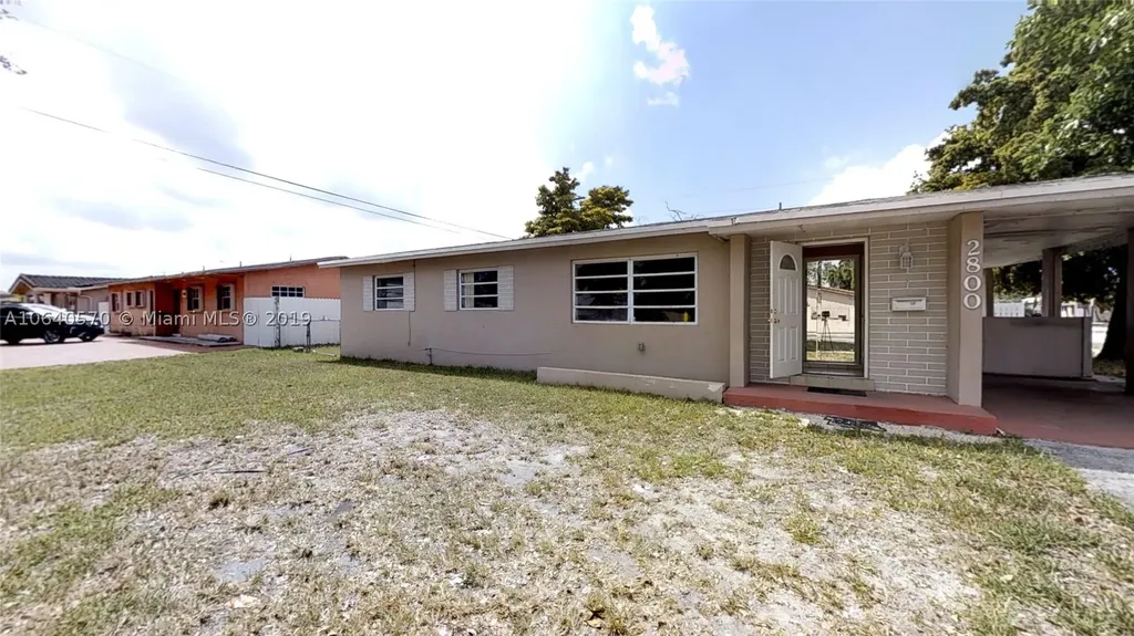 2800 SW 92nd Avenue Miami FL 33165