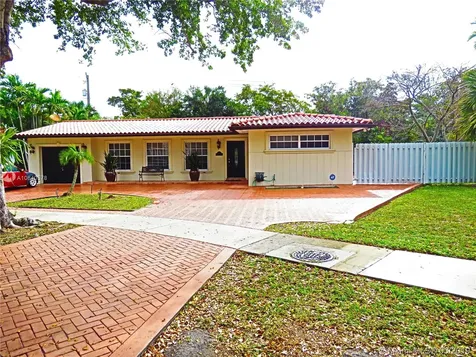 6750 Orchid Drive Miami Lakes FL 33014
