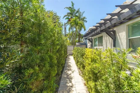 5601 SW 63rd Court South Miami FL 33143