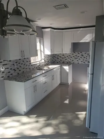 7608 SW 9th Street North Lauderdale FL 33068