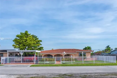 3311 SW 94th Court Miami FL 33165