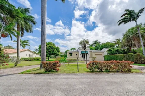 636 W 51st Terrace Miami Beach FL 33140