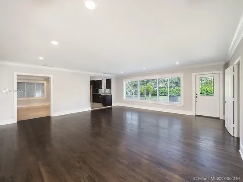 10400 SW 67 Avenue Pinecrest FL 33156