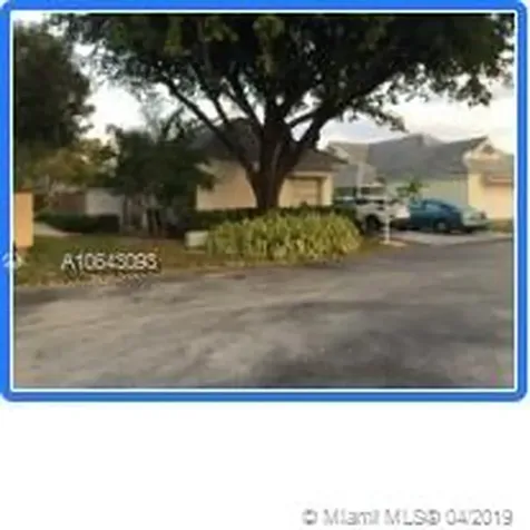 4825 NW 101st Place Doral FL 33178