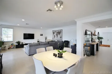 1538 Cardinal Way Weston FL 33327