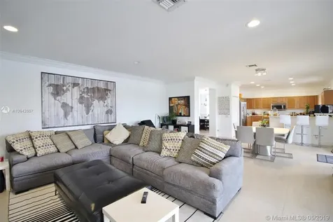 1538 Cardinal Way Weston FL 33327