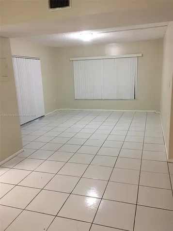 4170 Inverrary Drive Lauderhill FL 33319