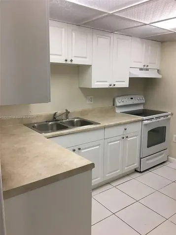 4170 Inverrary Drive Lauderhill FL 33319