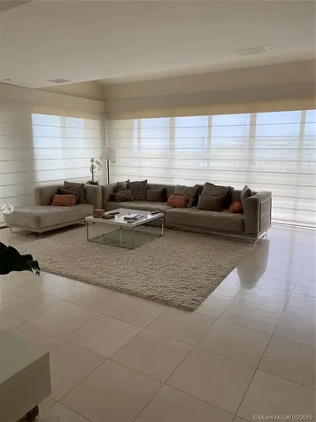 251 Crandon Key Biscayne FL 33149