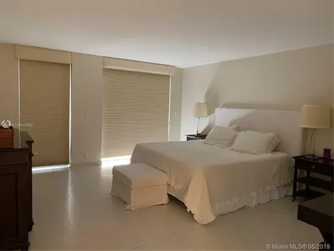 251 Crandon Key Biscayne FL 33149