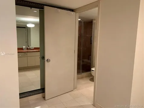 251 Crandon Key Biscayne FL 33149