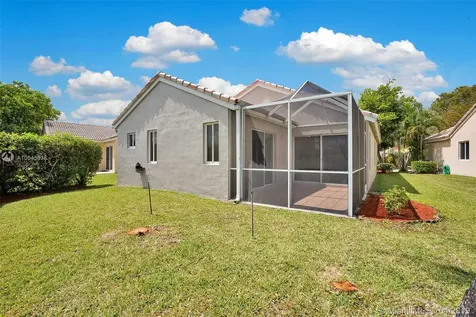 4394 Mahogany Ridge Drive Weston FL 33331
