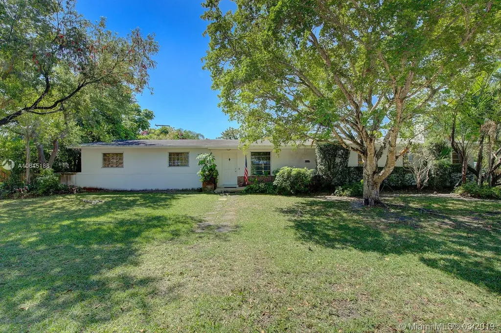 8490 SW 89th Street Miami FL 33156