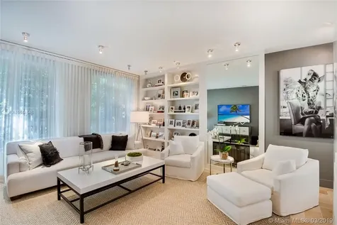 243 Meridian Avenue Miami Beach FL 33139