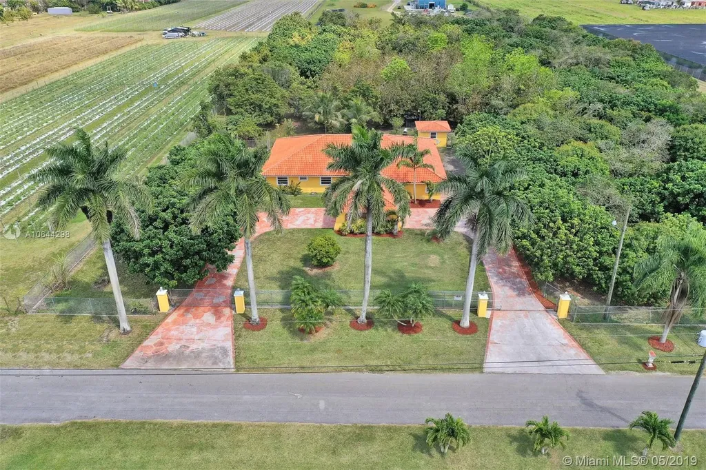 22775 SW 179th Avenue Miami FL 33170