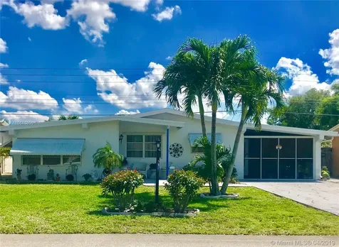 8600 NW 11th Street Pembroke Pines FL 33024