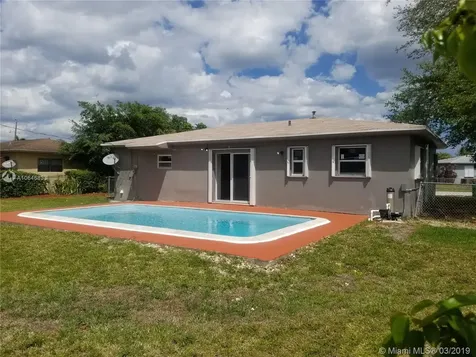 13306 NW 18th Place Miami FL 33167