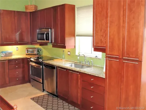 641 Nandina Drive Weston FL 33327