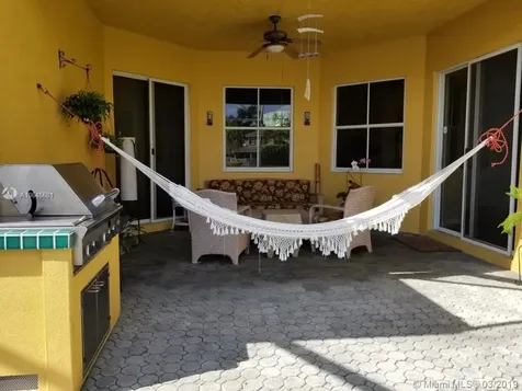641 Nandina Drive Weston FL 33327