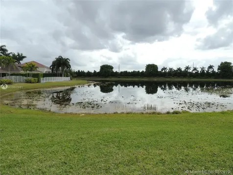 641 Nandina Drive Weston FL 33327