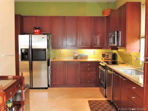 641 Nandina Drive Weston FL 33327
