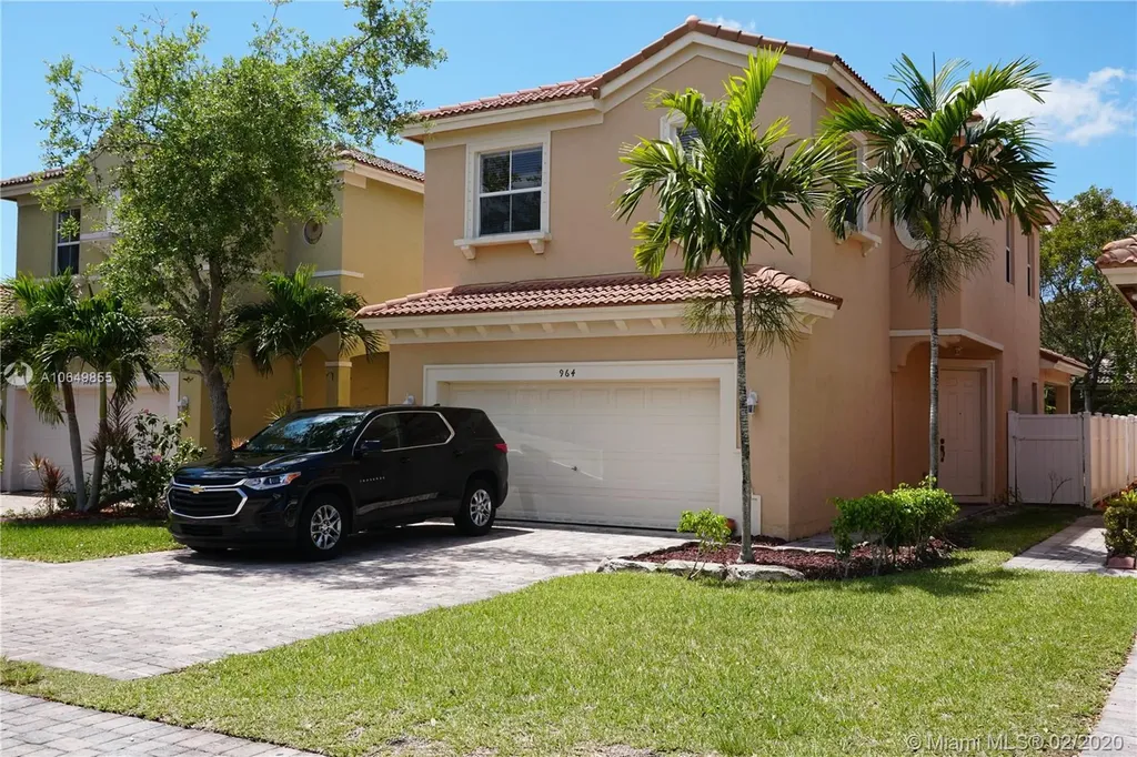964 NE 37th Place Homestead FL 33033