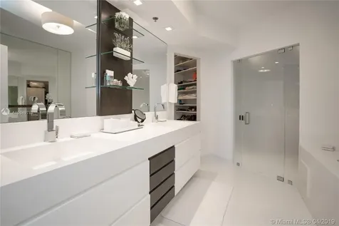 19333 Collins Avenue Sunny Isles Beach FL 33160