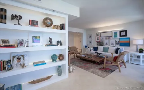 19333 Collins Avenue Sunny Isles Beach FL 33160