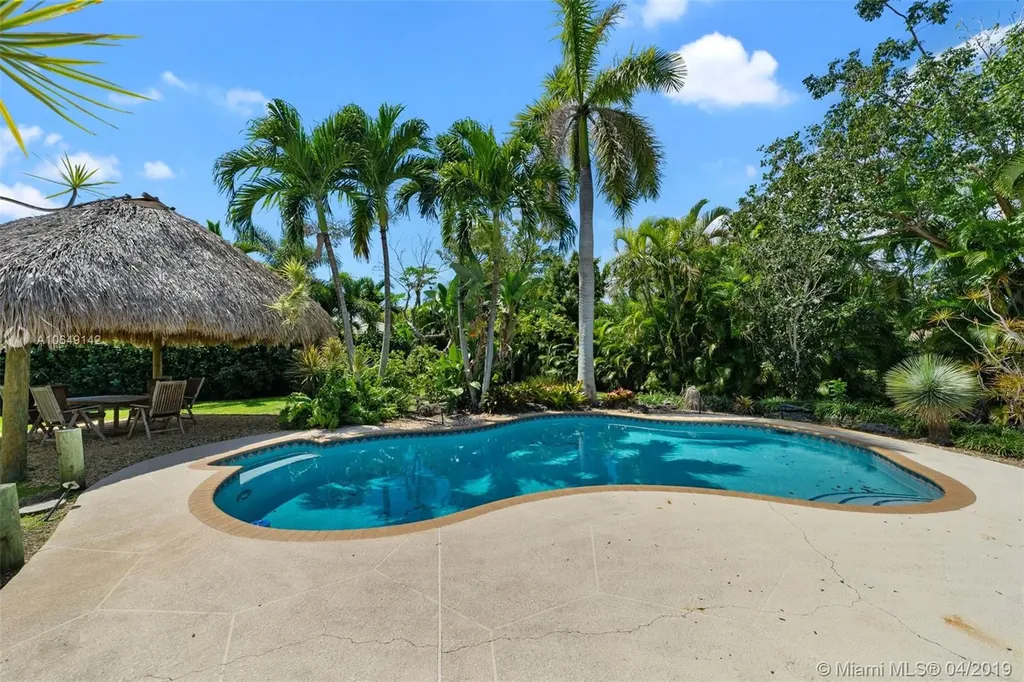 7700 SW 177th Street Palmetto Bay FL 33157
