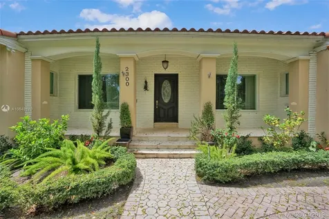 2300 Alhambra Circle Coral Gables FL 33134