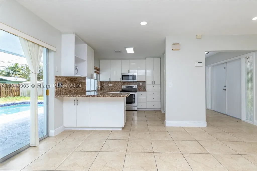 202 SW 54th Avenue Plantation FL 33317