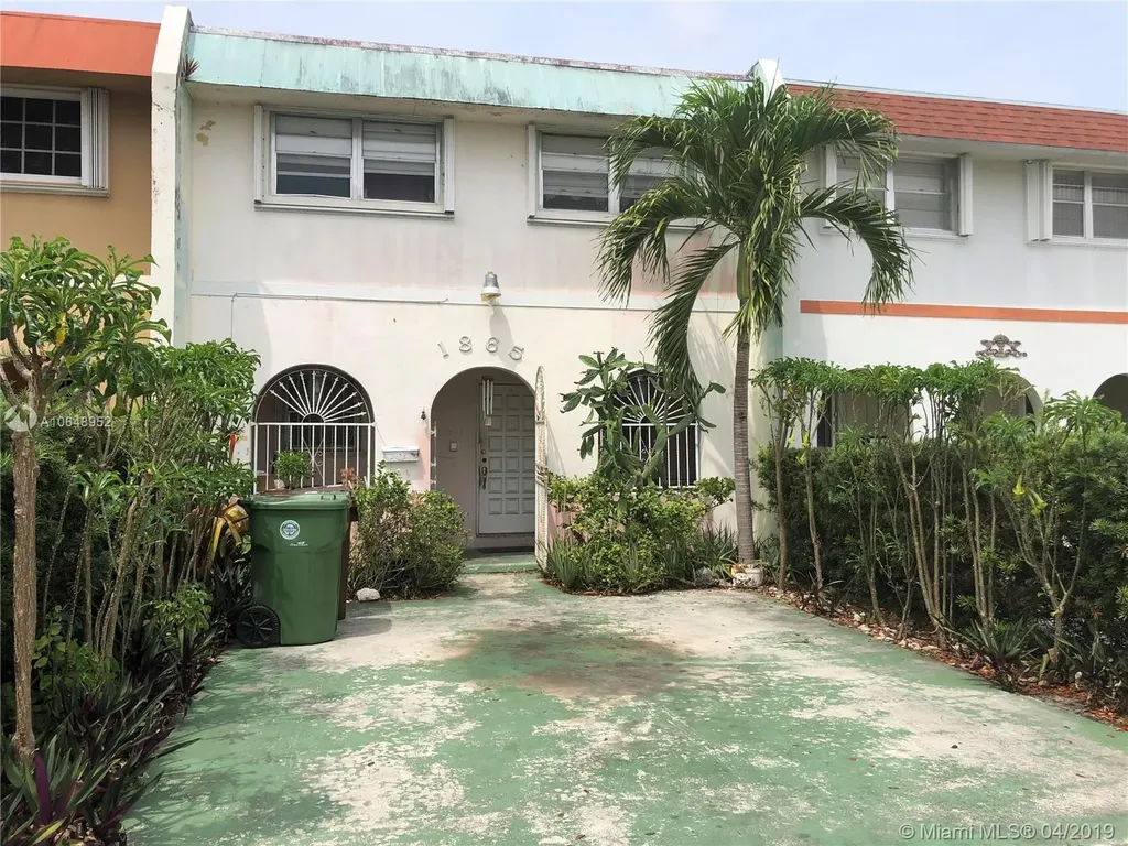 1865 W 72nd Street Hialeah FL 33014
