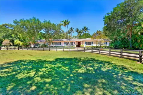 6075 SW 92nd Street Pinecrest FL 33156