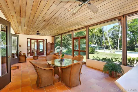 6075 SW 92nd Street Pinecrest FL 33156
