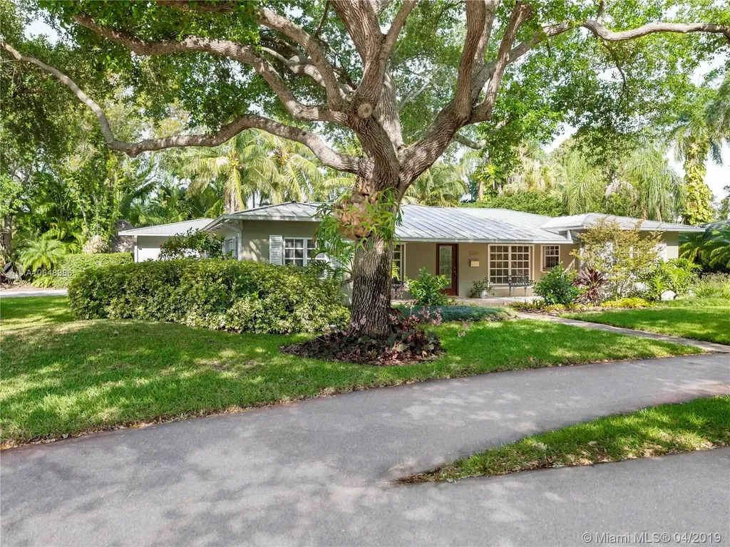 7550 SW 54th Avenue Miami FL 33143
