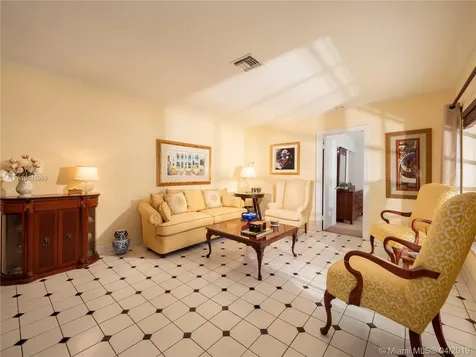 7550 SW 54th Avenue Miami FL 33143