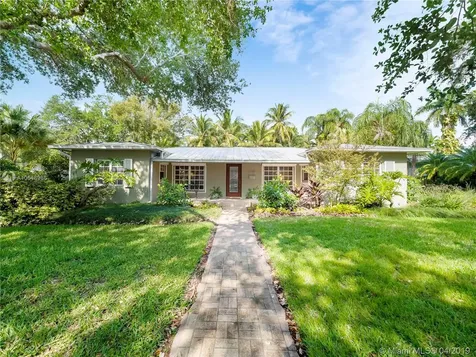 7550 SW 54th Avenue Miami FL 33143