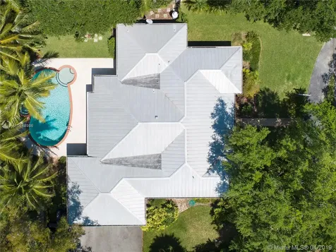 7550 SW 54th Avenue Miami FL 33143