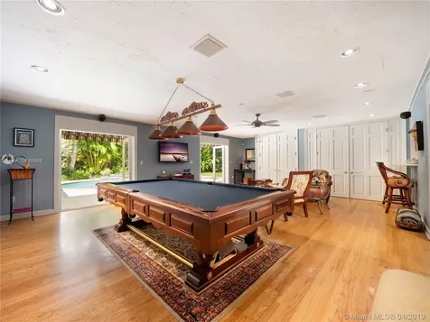 7550 SW 54th Avenue Miami FL 33143