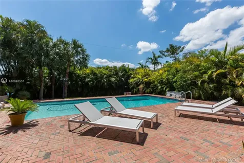 2430 NE 201st Street Miami FL 33180