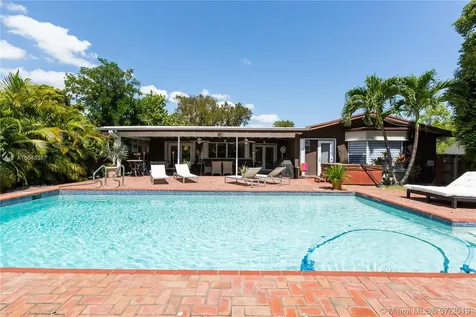 2430 NE 201st Street Miami FL 33180