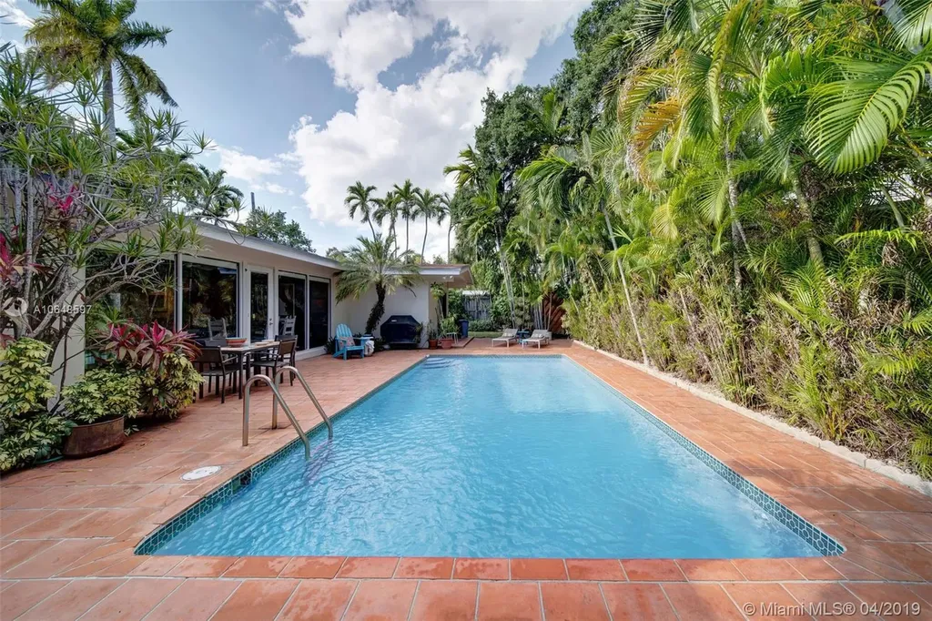 1761 Nocatee Drive Miami FL 33133