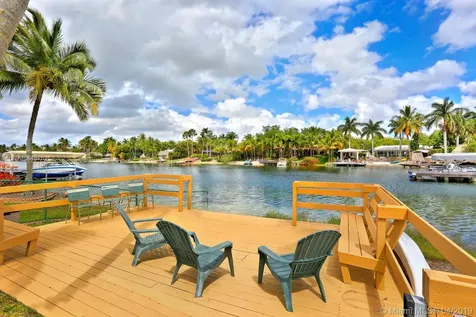 9225 SW 142nd Street Miami FL 33176