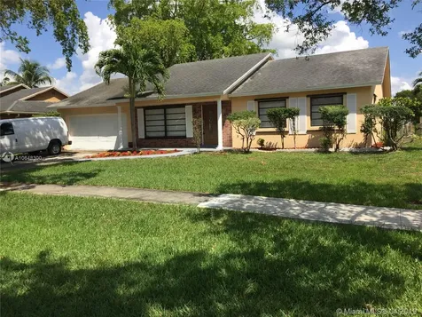 10201 SW 49th Court Cooper City FL 33328