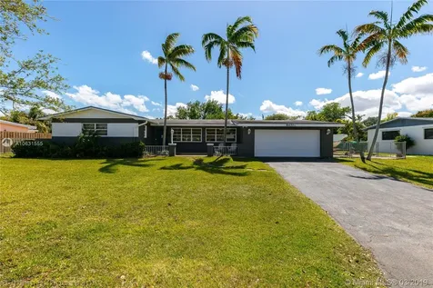 8470 SW 185th Terrace Cutler Bay FL 33157