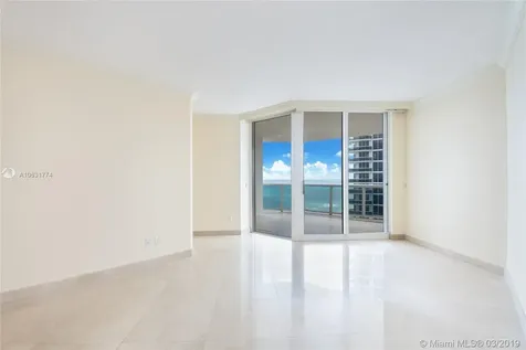 4779 Collins Avenue Miami Beach FL 33140