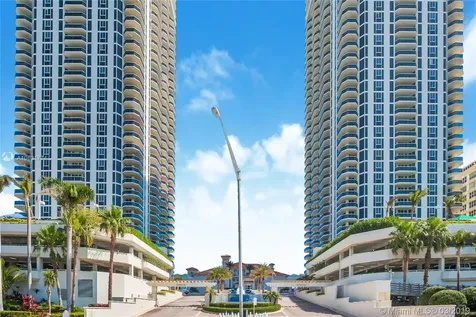 4779 Collins Avenue Miami Beach FL 33140