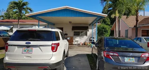 925 NW 8th Street Homestead FL 33030