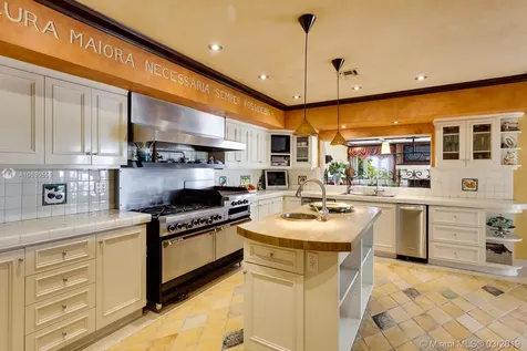 1600 NE 103rd Street Miami Shores FL 33138