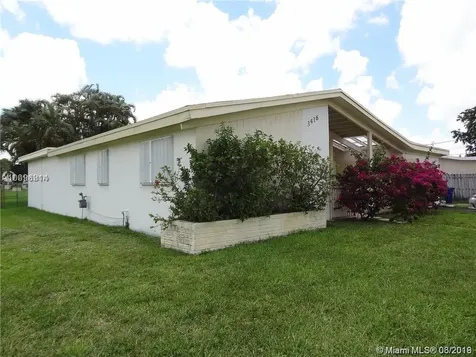 3416 W Lake Place Miramar FL 33023